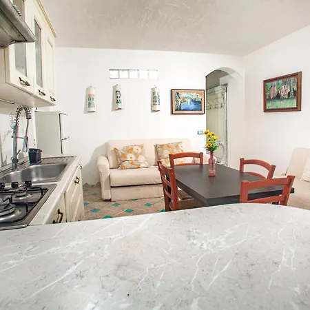 Domus De Vida ホテル パラーウ